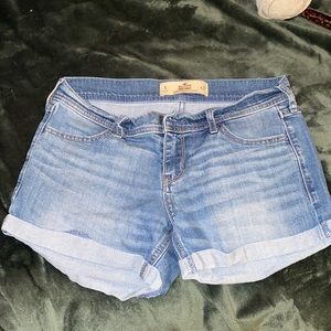 Hollister shorts size 5